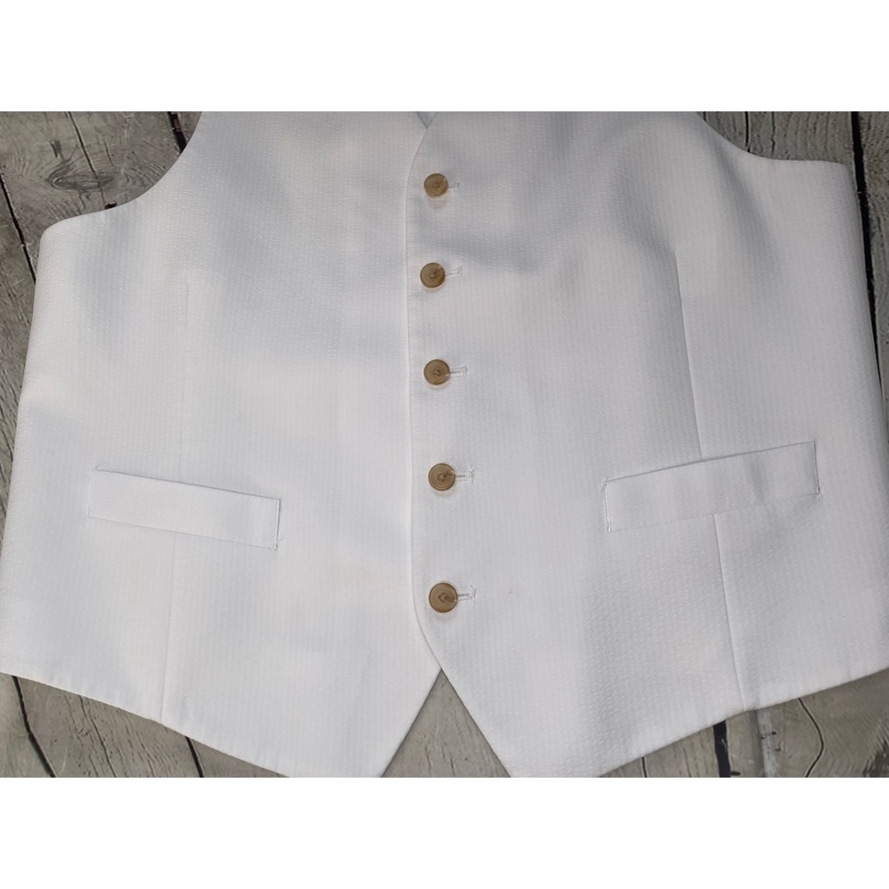 Men’s White Formal Vest - Picture 6 of 10